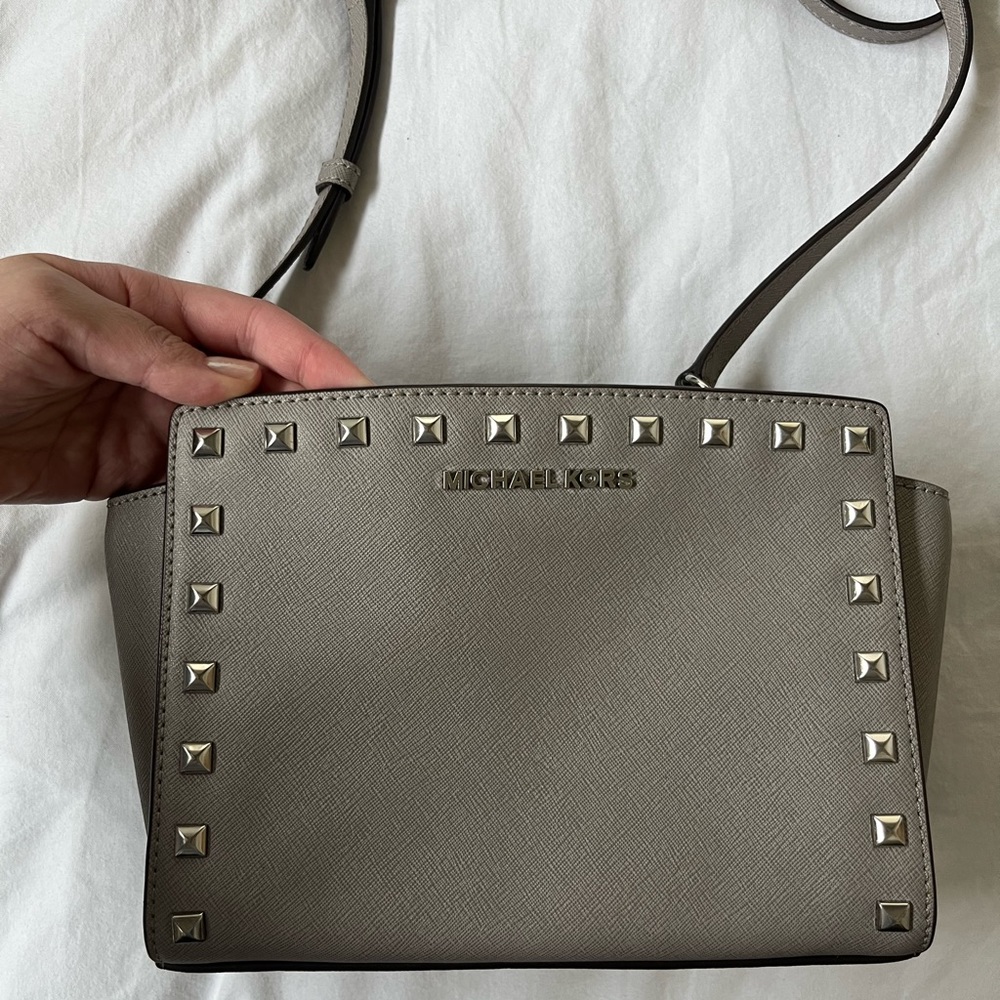 Gently used Michael kors selma purse